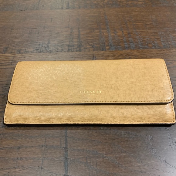 Coach Handbags - Coach Wallet